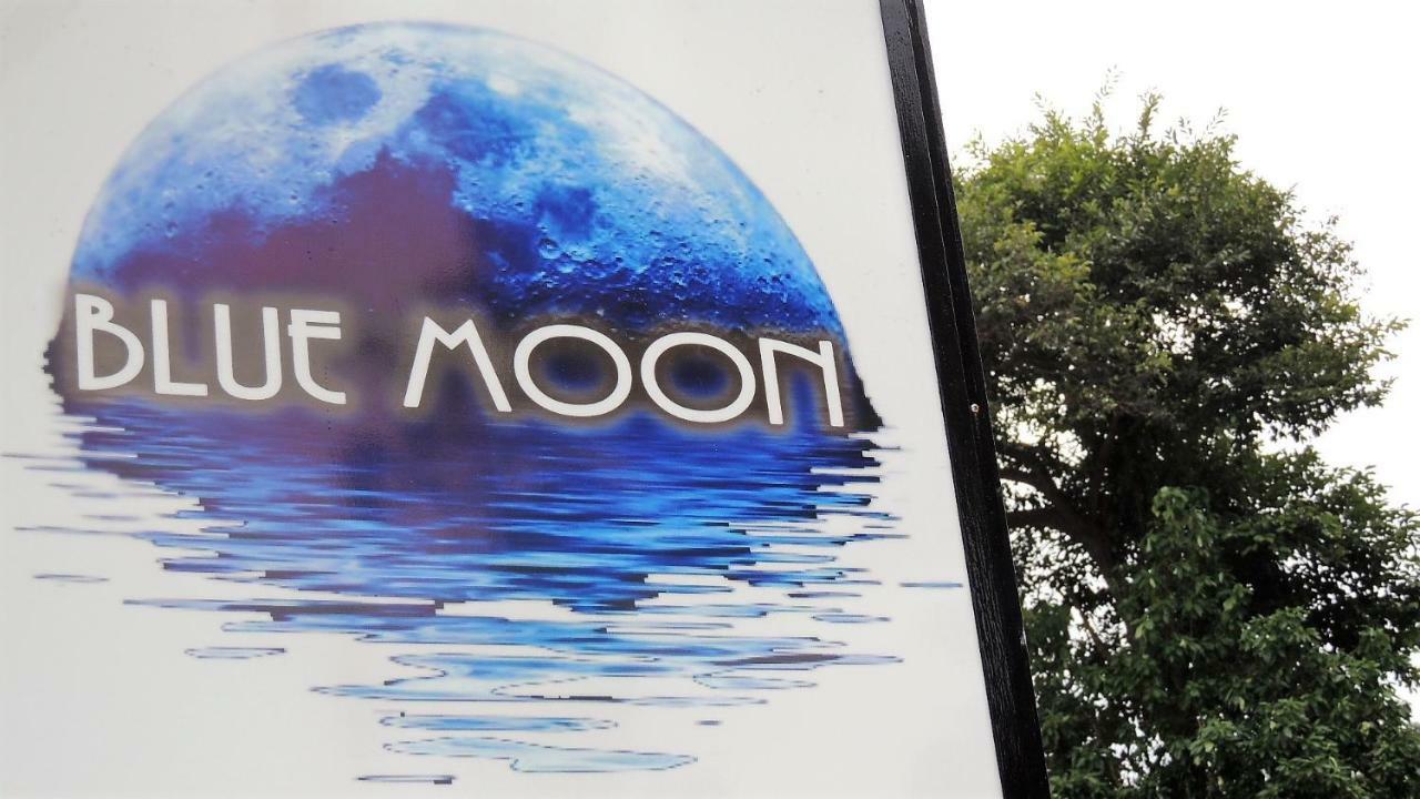 Herberg Blue Moon Samed Koh Samet